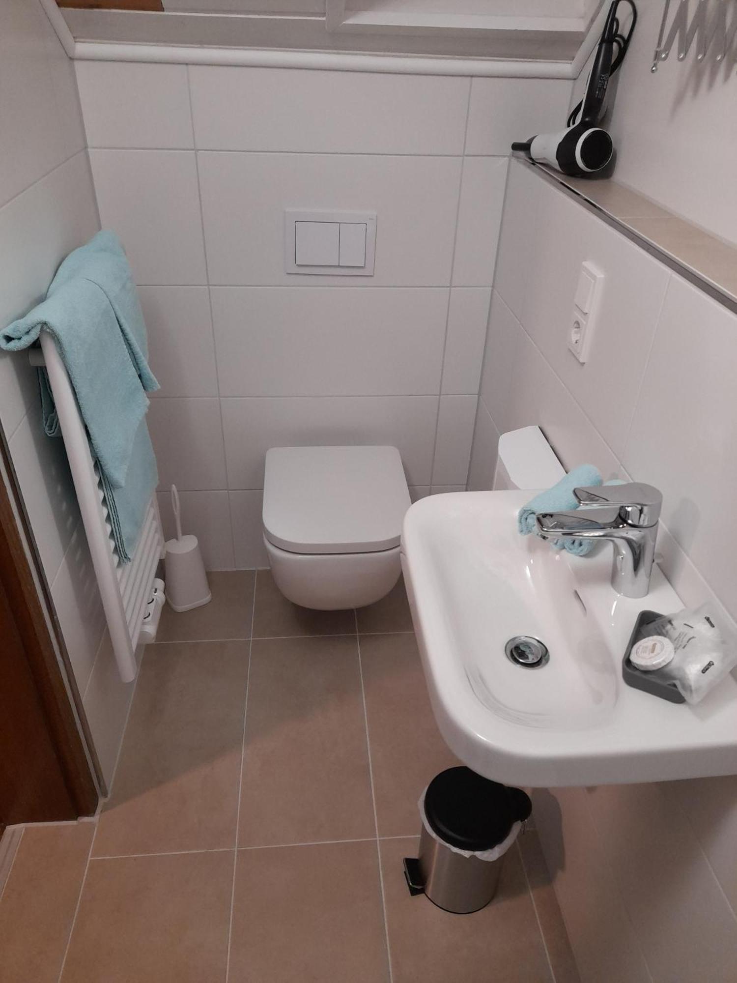 Gaestezimmer Bernkastel - Gaestehaus Barbara Ngoại thất bức ảnh